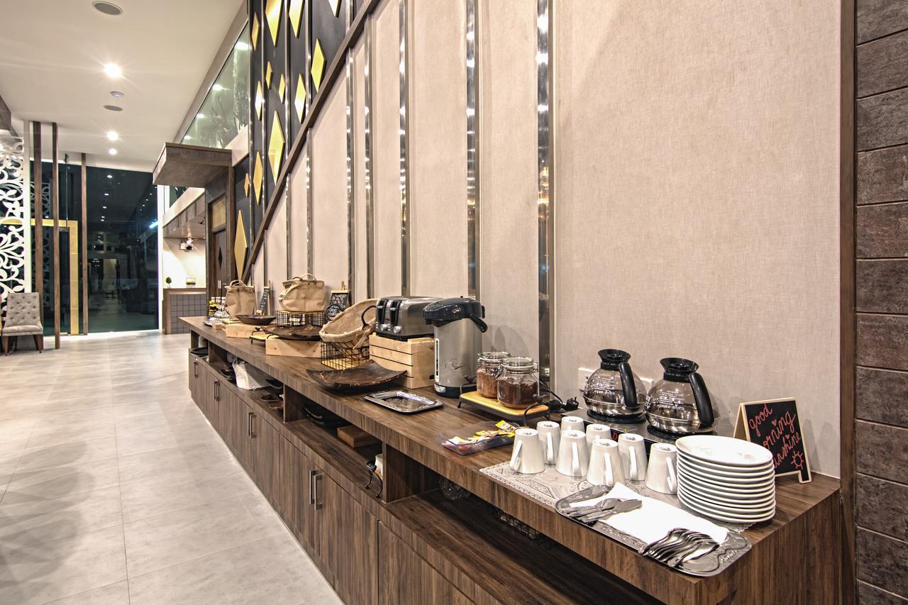 Gallery Design - Sha Extra Plus Sisaket Exteriér fotografie