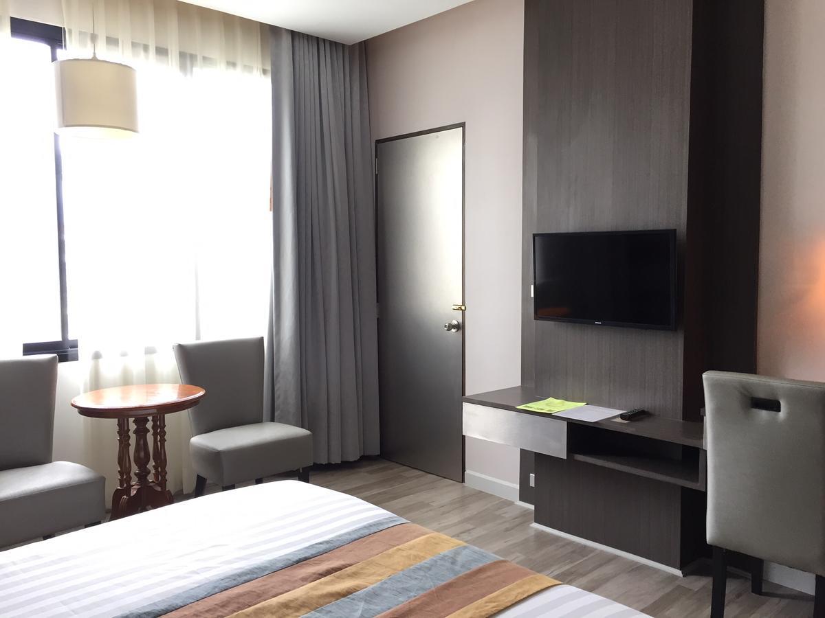 Gallery Design - Sha Extra Plus Sisaket Exteriér fotografie
